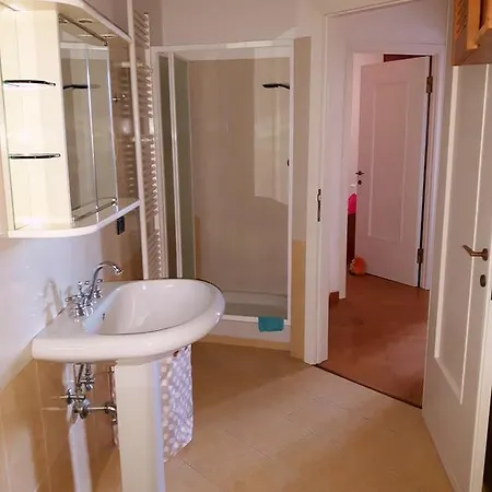 Apartment Sweet Arcola